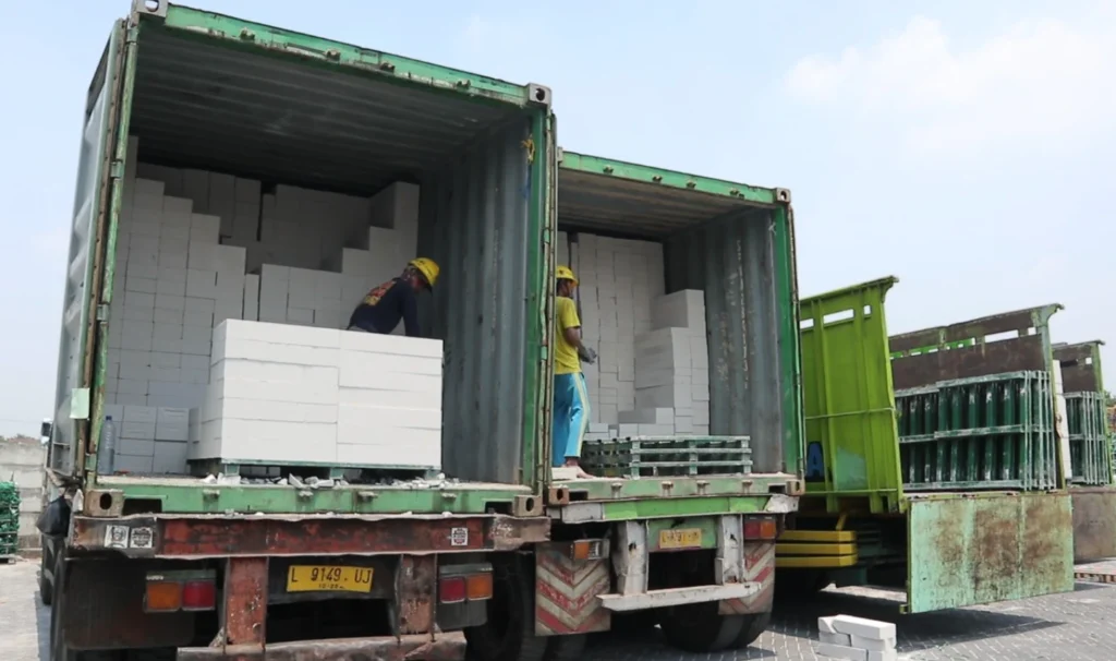 WhatsApp Image 2025-11-27 at 14.51.37